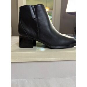 Valenci Womens Black Ankle Boots Square Toe Low Block Heel Booties 8W 248002